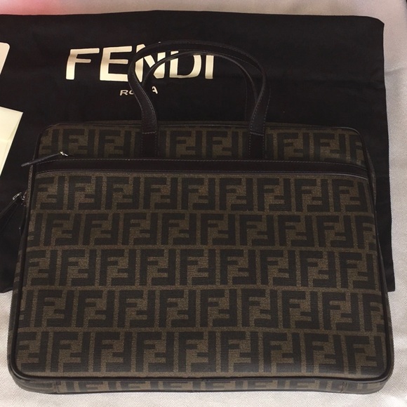 NEW Fendi Laptop Bag - Picture 2 of 7